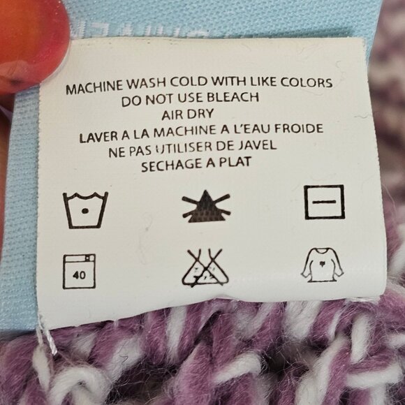 Ladies OS Fall Winter Warm Cozy Cable Knit Wool Riding Cap Purple White Pom Pom - Picture 16 of 16